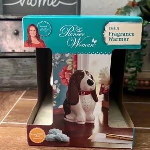 New Pioneer Woman Charlie Electric Wax Warmer